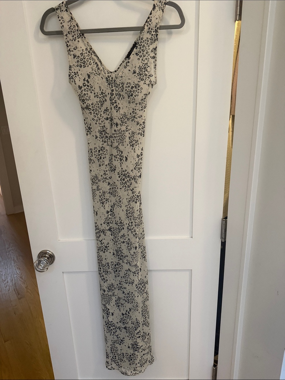 Sleeveless V-Neck Maxi Dress in Cream with Black Floral Print